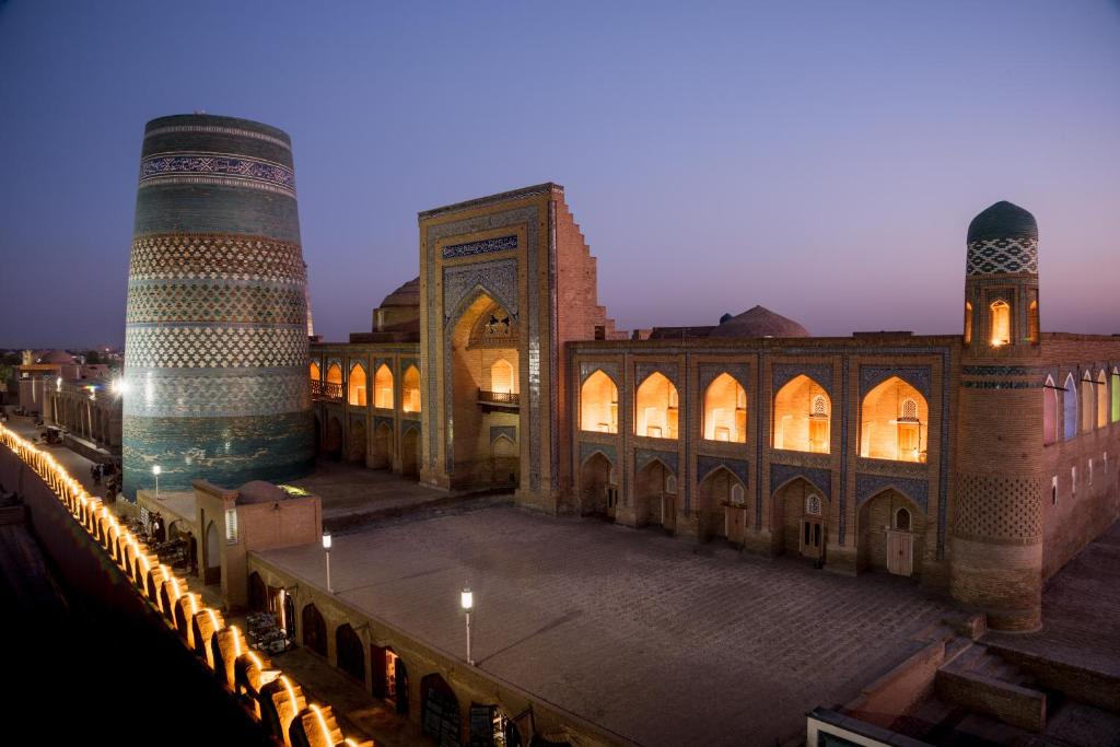 Khiva - Orient Star 3*