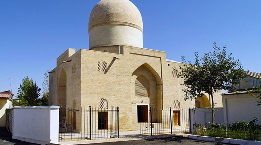 Aksaray mausoleum