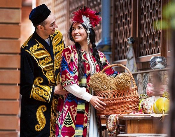 Fatiha-Tuy: Uzbek betrothal — photo 1