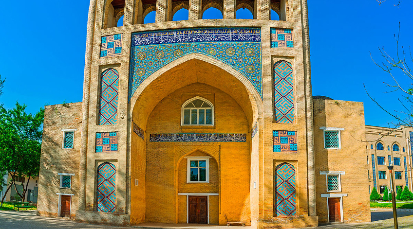 Yunus Khan mausoleum — photo 2